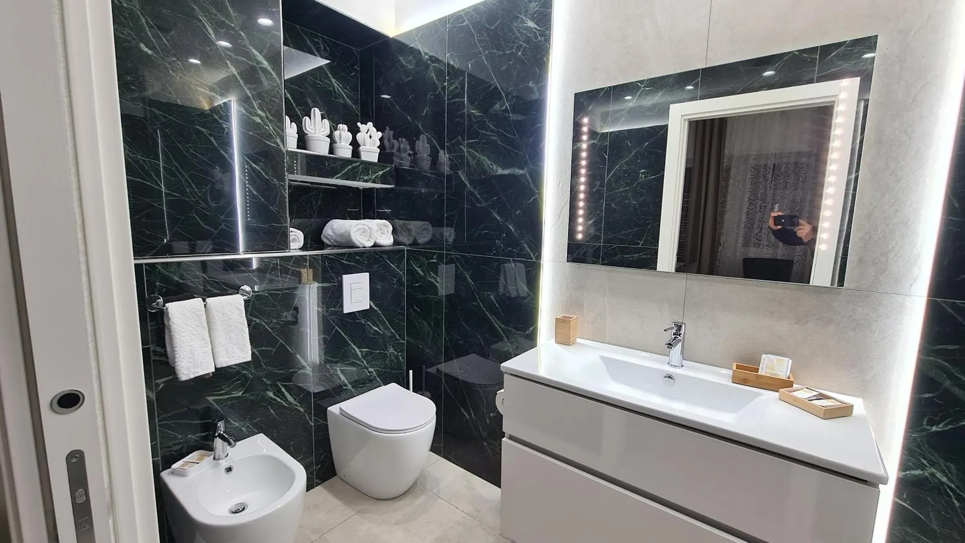 Hotel Ruggero Settimo Prestige Palermo Pensjonat